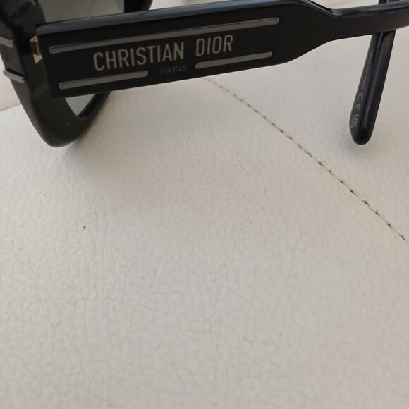 Dior Black Oversized Sunglasses main image 6